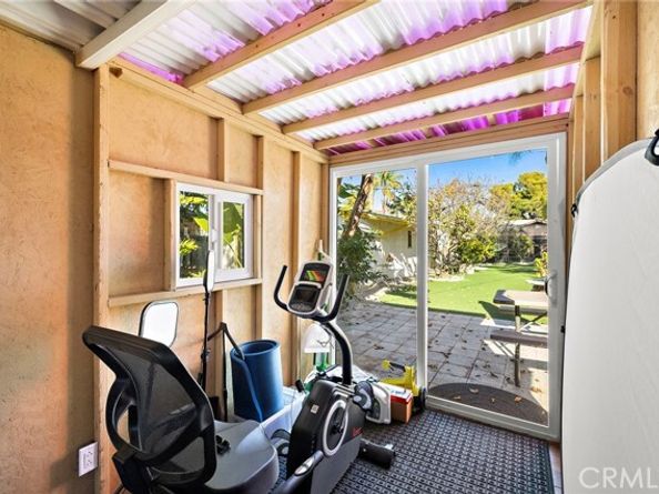 268 Walnut Street, Costa Mesa CA 92627