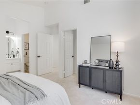 50 Enfilade, Lake Forest (el Toro) CA 92610