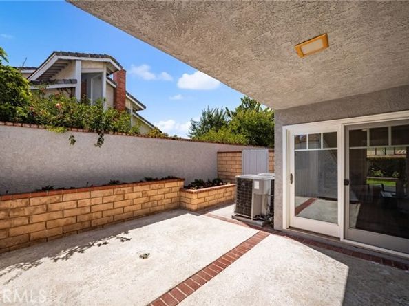719 S Goldfinch Way, Anaheim CA 92807