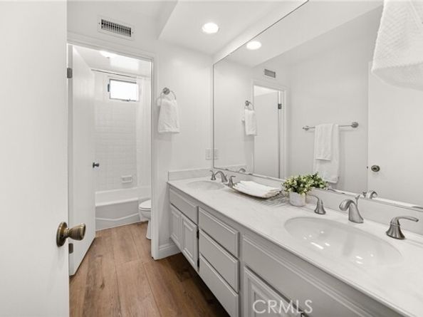 719 S Goldfinch Way, Anaheim CA 92807