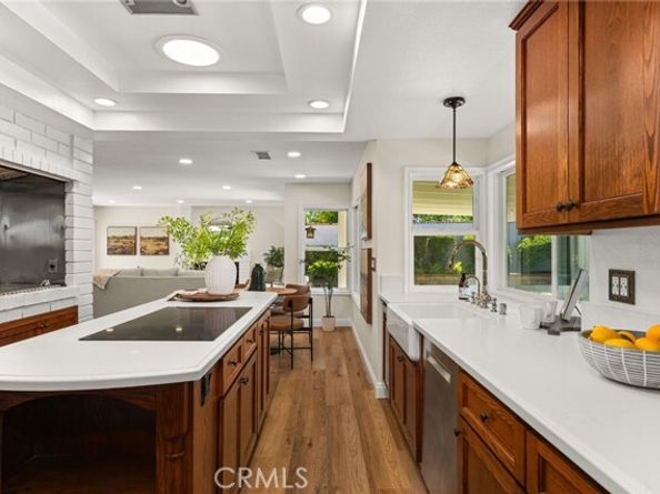 719 S Goldfinch Way, Anaheim CA 92807