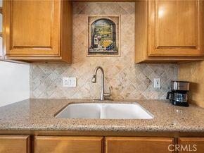 5390 E Oleta 2, Long Beach CA 90815