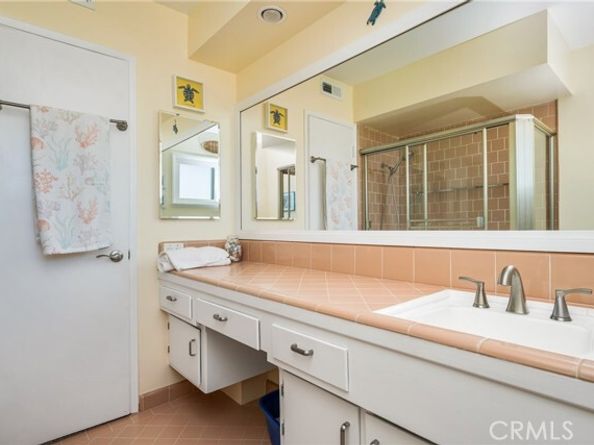 5390 E Oleta 2, Long Beach CA 90815