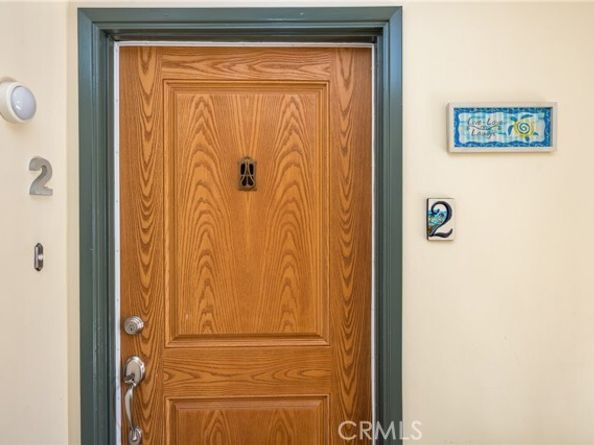 5390 E Oleta 2, Long Beach CA 90815