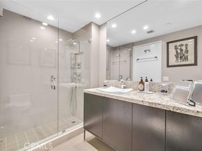 850 E Ocean Boulevard, Long Beach CA 90802