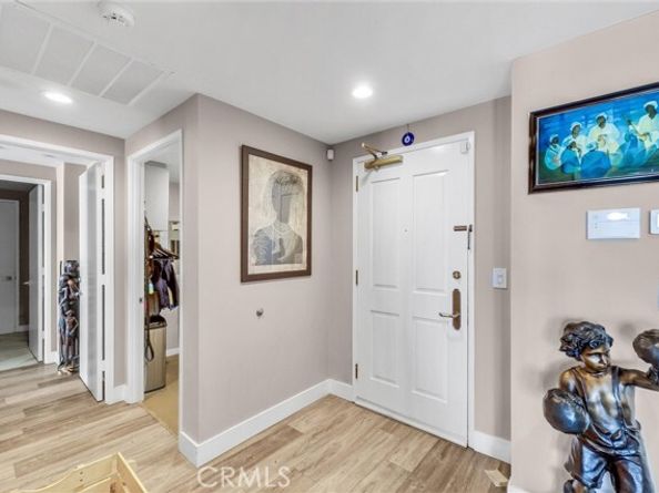 850 E Ocean Boulevard, Long Beach CA 90802