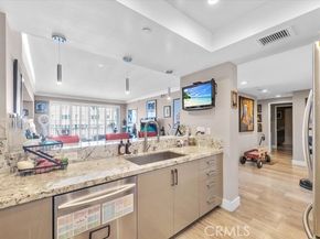850 E Ocean Boulevard, Long Beach CA 90802