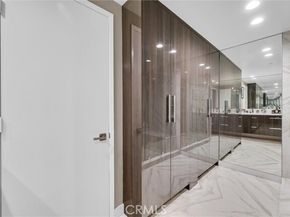 850 E Ocean Boulevard, Long Beach CA 90802
