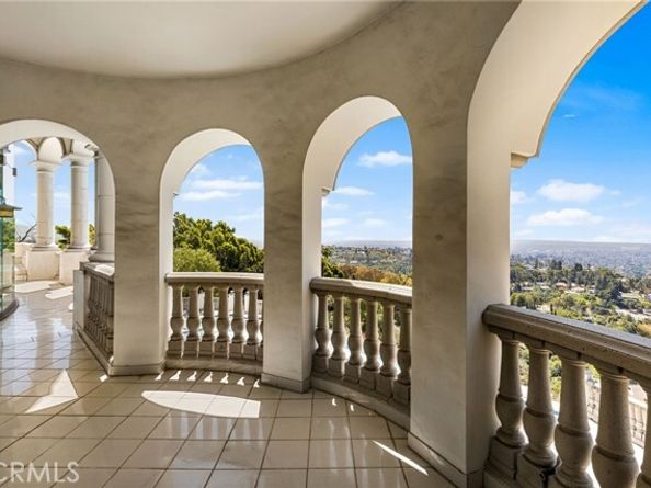 10219 Sunrise Lane, Tustin CA 92705