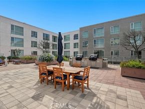 285 W 6th 317, San Pedro (los Angeles) CA 90731
