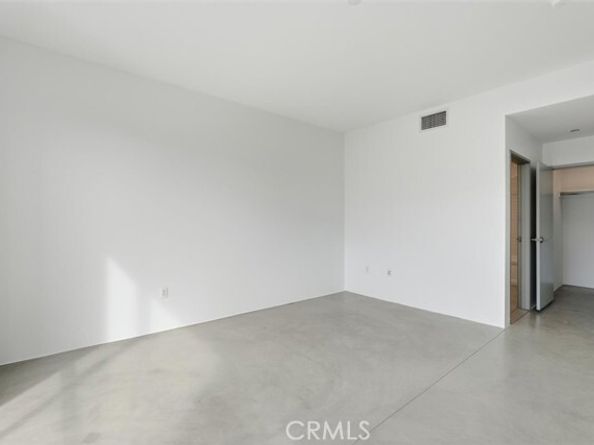 285 W 6th 317, San Pedro (los Angeles) CA 90731