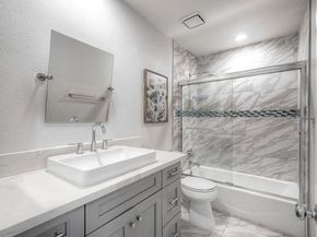 6809 Corintia Street, Carlsbad CA 92009