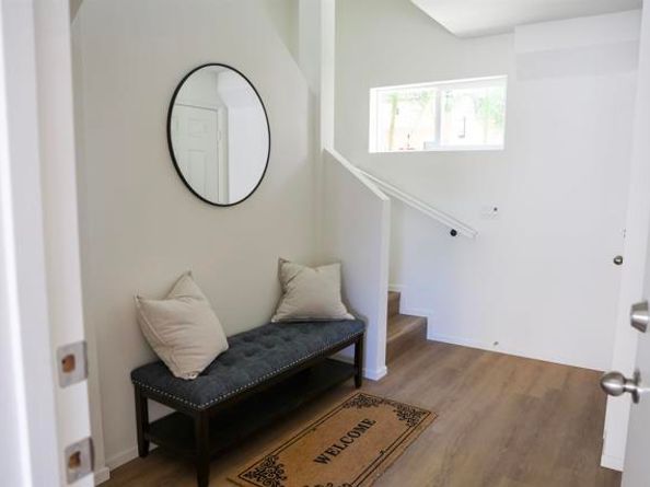 455 Creekside Circle, San Diego CA 92114
