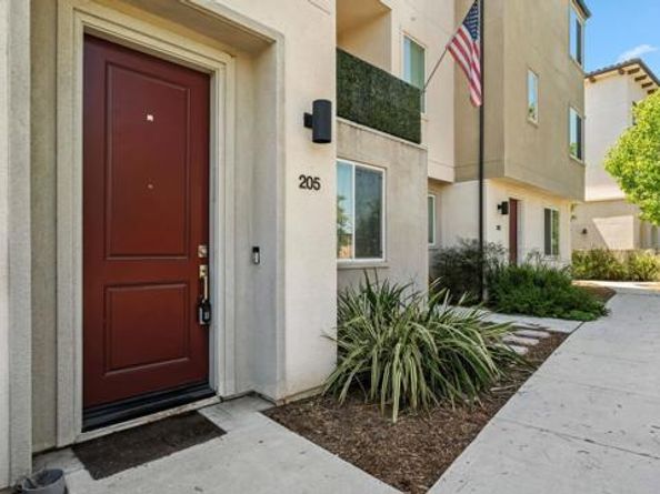 5406 Sand Arch Lane 205, San Diego CA 92154