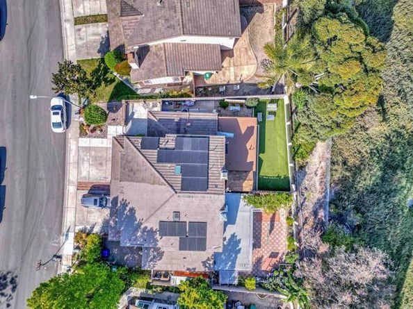 9525 High Park Lane, San Diego CA 92129