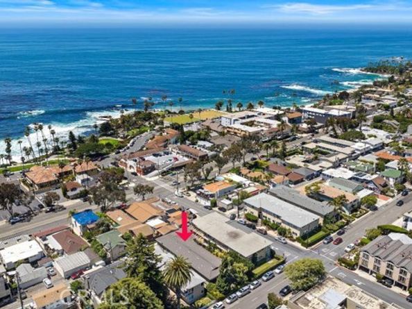 387 Cypress Drive 7, Laguna Beach CA 92651