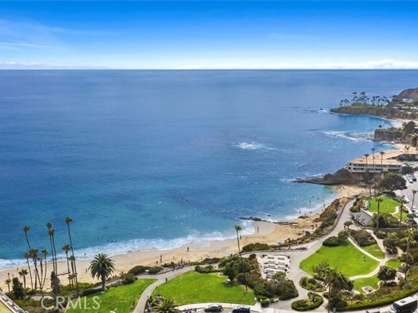 387 Cypress Drive 7, Laguna Beach CA 92651