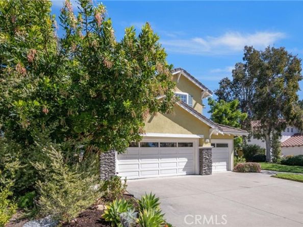 18 Alonda, Lake Forest (el Toro) CA 92610