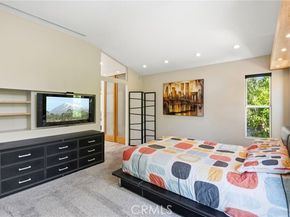 18 Alonda, Lake Forest (el Toro) CA 92610