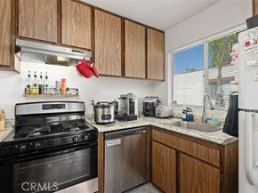 2006 California, Huntington Beach CA 92648