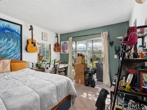 2006 California, Huntington Beach CA 92648