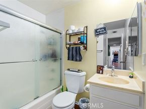 2006 California, Huntington Beach CA 92648