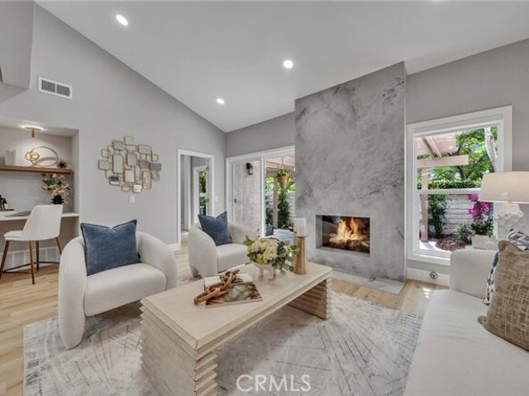 10 Lassen, Irvine CA 92612