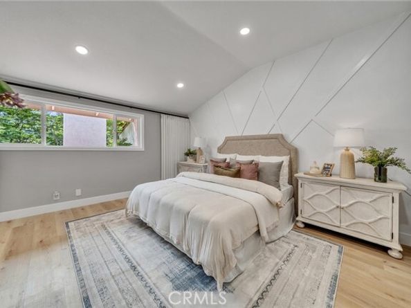 10 Lassen, Irvine CA 92612