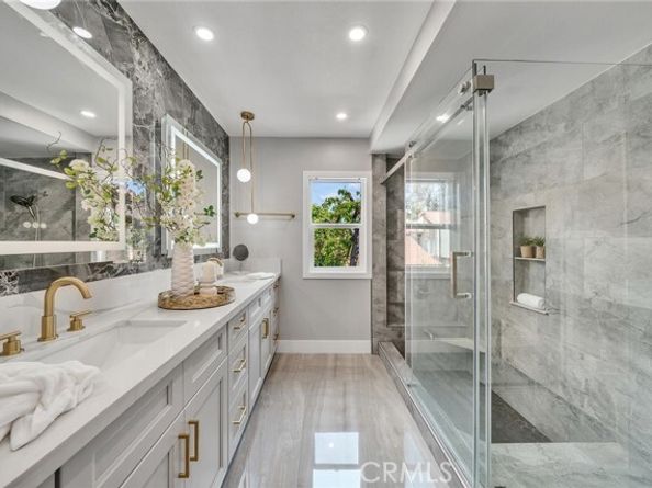 10 Lassen, Irvine CA 92612