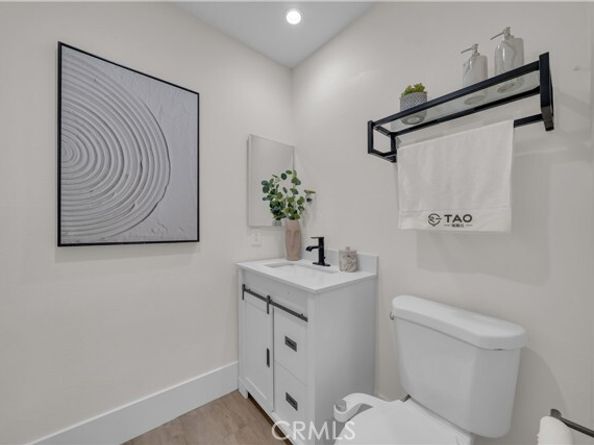 19055 Woodland Way, Lake Forest (el Toro) CA 92679
