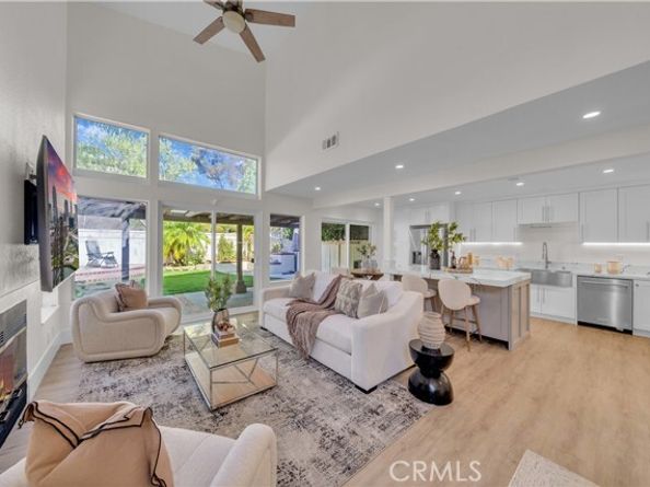 19055 Woodland Way, Lake Forest (el Toro) CA 92679