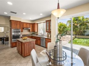 15 Coronado, Lake Forest (el Toro) CA 92610