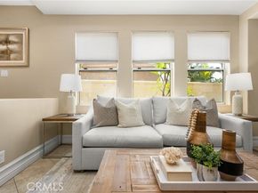 15 Coronado, Lake Forest (el Toro) CA 92610