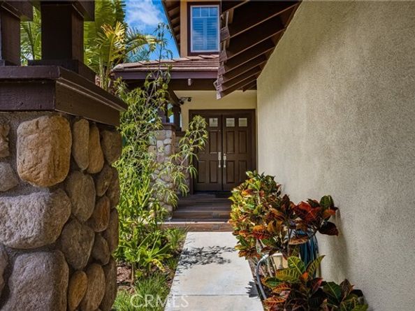 15 Coronado, Lake Forest (el Toro) CA 92610