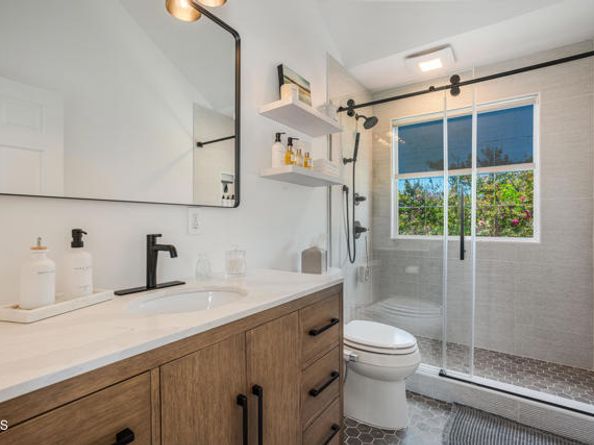 11100 Hortense Street, Toluca Lake (los Angeles) CA 91602