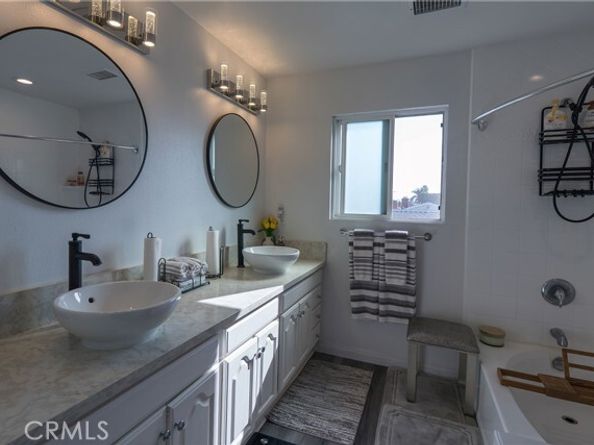 6103 Michelson Street, Lakewood CA 90713