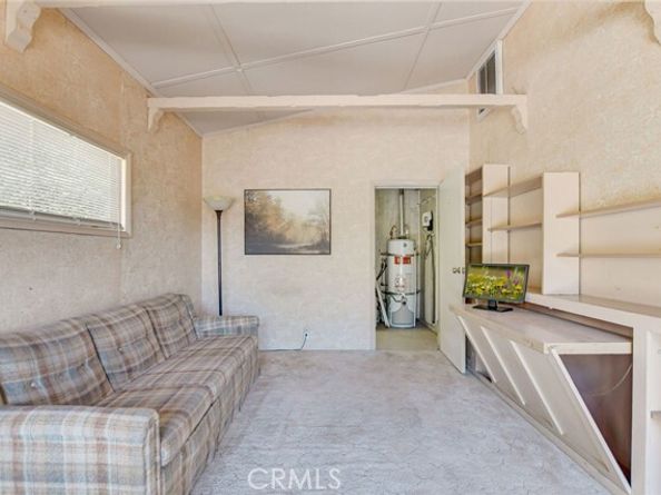 8939 Oswego Street, Sunland (los Angeles) CA 91040