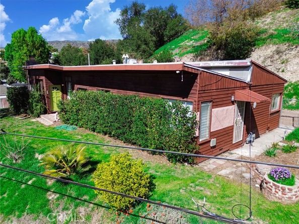 8939 Oswego Street, Sunland (los Angeles) CA 91040