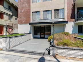 19029 Nordhoff Street 108, Northridge (los Angeles) CA 91324