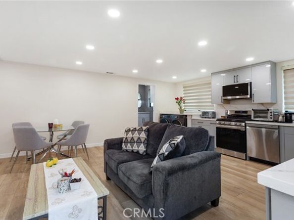 10535 Reseda Boulevard, Porter Ranch (los Angeles) CA 91326