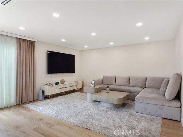 10535 Reseda Boulevard, Porter Ranch (los Angeles) CA 91326