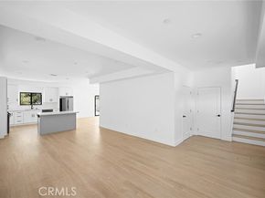 5826 Craner Avenue, North Hollywood (los Angeles) CA 91601