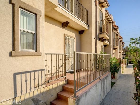 7225 Apperson Street 105, Tujunga (los Angeles) CA 91042