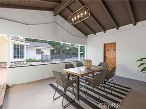 16711 Knollwood, Granada Hills (los Angeles) CA 91344