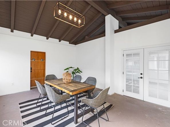 16711 Knollwood, Granada Hills (los Angeles) CA 91344