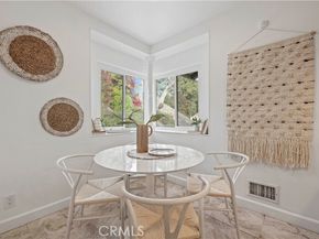 16711 Knollwood, Granada Hills (los Angeles) CA 91344