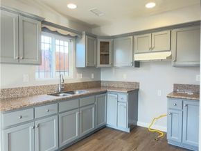 10306 S Main Street, Los Angeles CA 90003