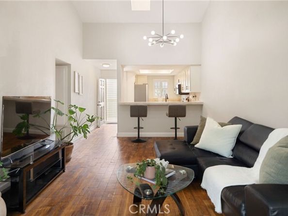 645 Chestnut 305, Long Beach CA 90802