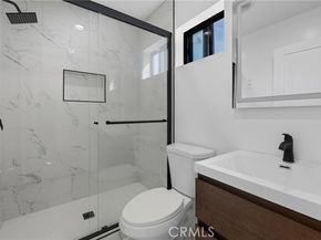 2228 W 73rd, Los Angeles CA 90043