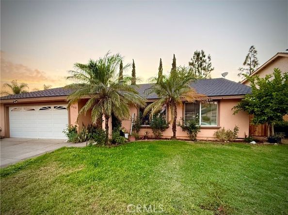 560 N Noble St, Orange CA 92869
